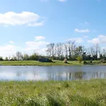 D'hotes Et De La Vieille Ecluse Bed & Breakfast