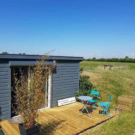 D'hotes Et De La Vieille Ecluse Bed & Breakfast *